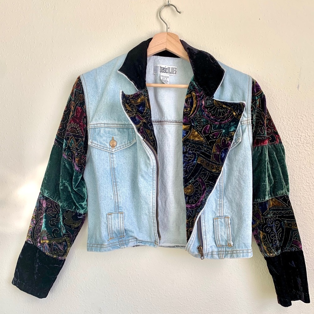 🎉host pick🎉 VINTAGE- jean/ denim jacket